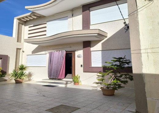 للبيع : ڤيلاروعة في مدينة المكنين