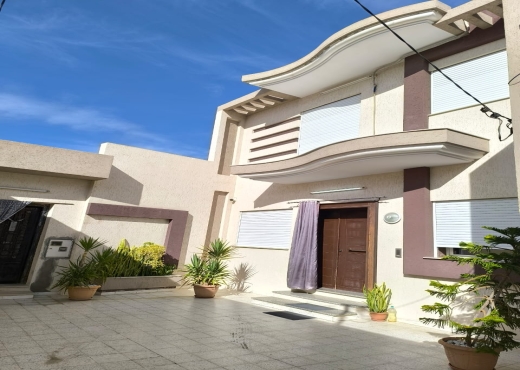 للبيع : ڤيلاروعة في مدينة المكنين - Bien immobilier à {"id":15,"country_id":219,"name":"MONASTIR","slug":"monastir"} - Image 3 - Agence Immobilière New Way